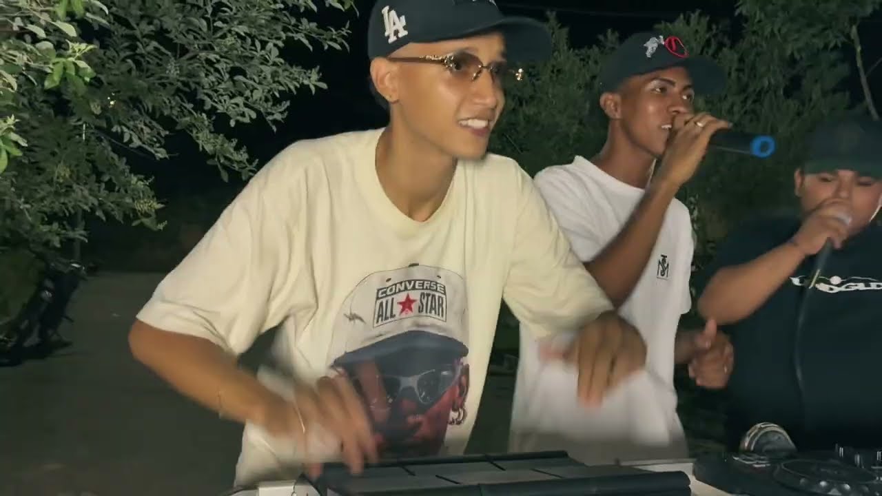 El calent&oacute;n_Daniel la evoluci&oacute;n (En Vivo) JuanchiMen Ft Dj Pimpi 