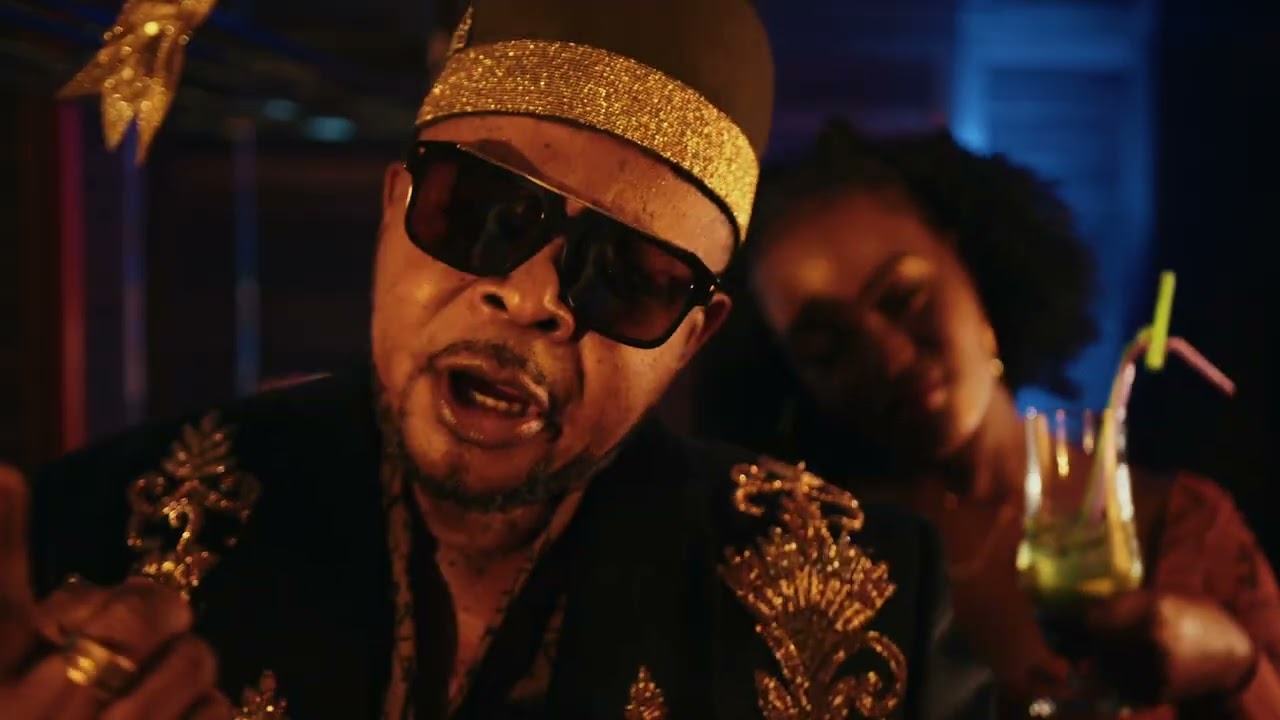 Kevin MBOUANDE & Patrouille des Stars TIA NA LIA (Clip officiel)