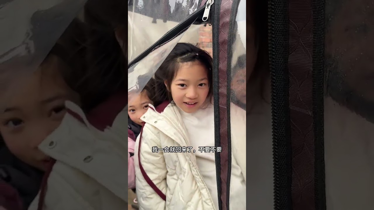 和堂妹一起回家送扁食，俺爸一高興又喝多了，烏拉烏拉說的啥也聽不懂😂 #我的農村生活