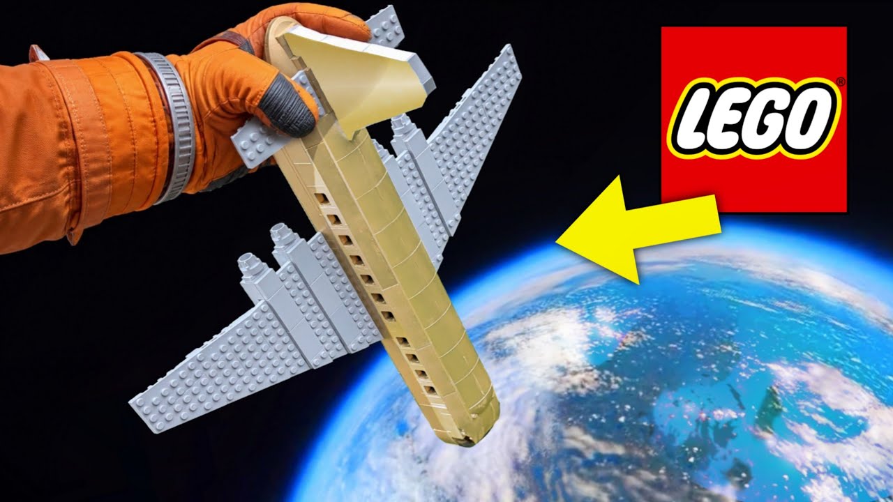 Я разбил самолет из Lego, сбросив его из космоса