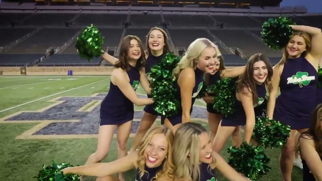 Notre Dame Pom Squad 2021/2022- 