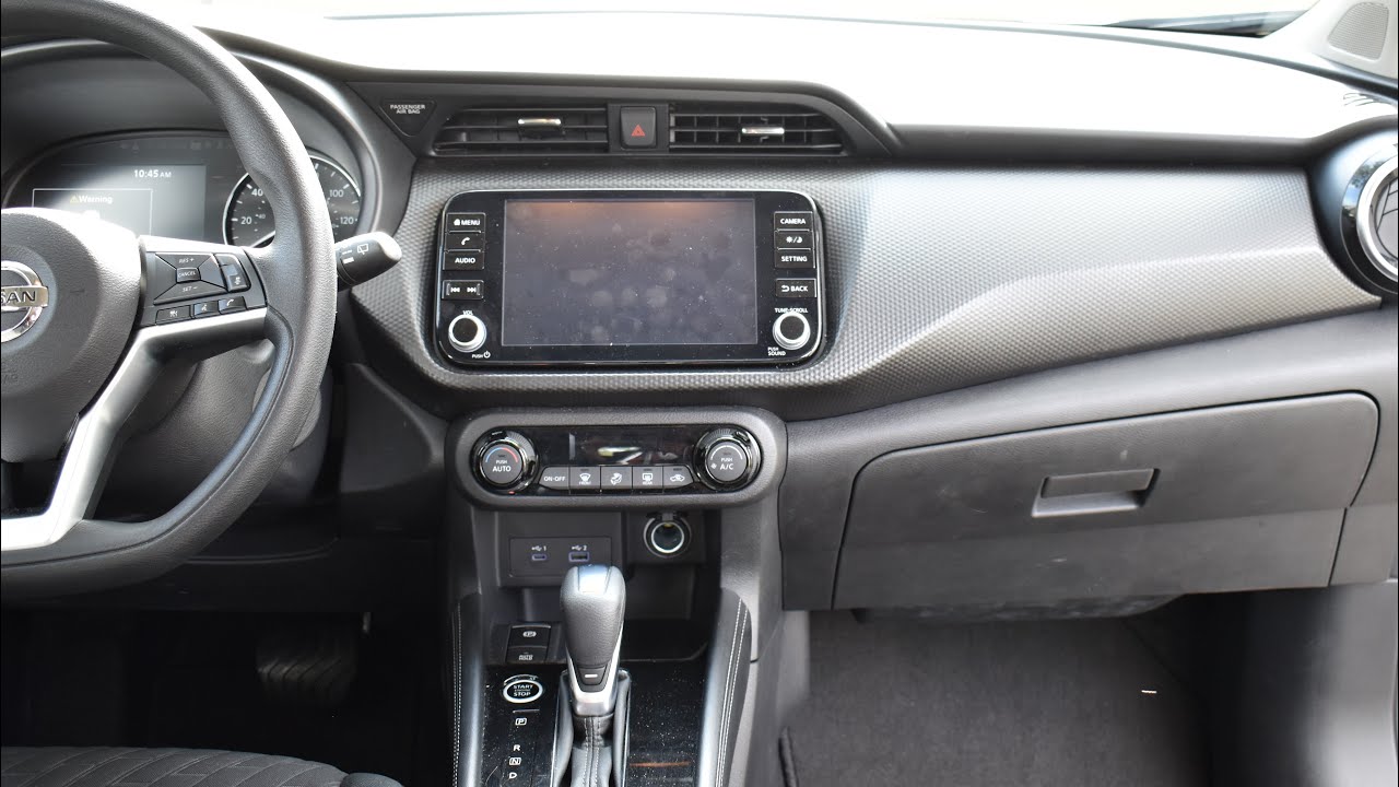 Снятие стереосистемы Nissan Kicks