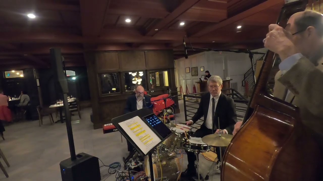 Route 66 (jazz trio cover) Three Left Feet at Felina's 1-30-26