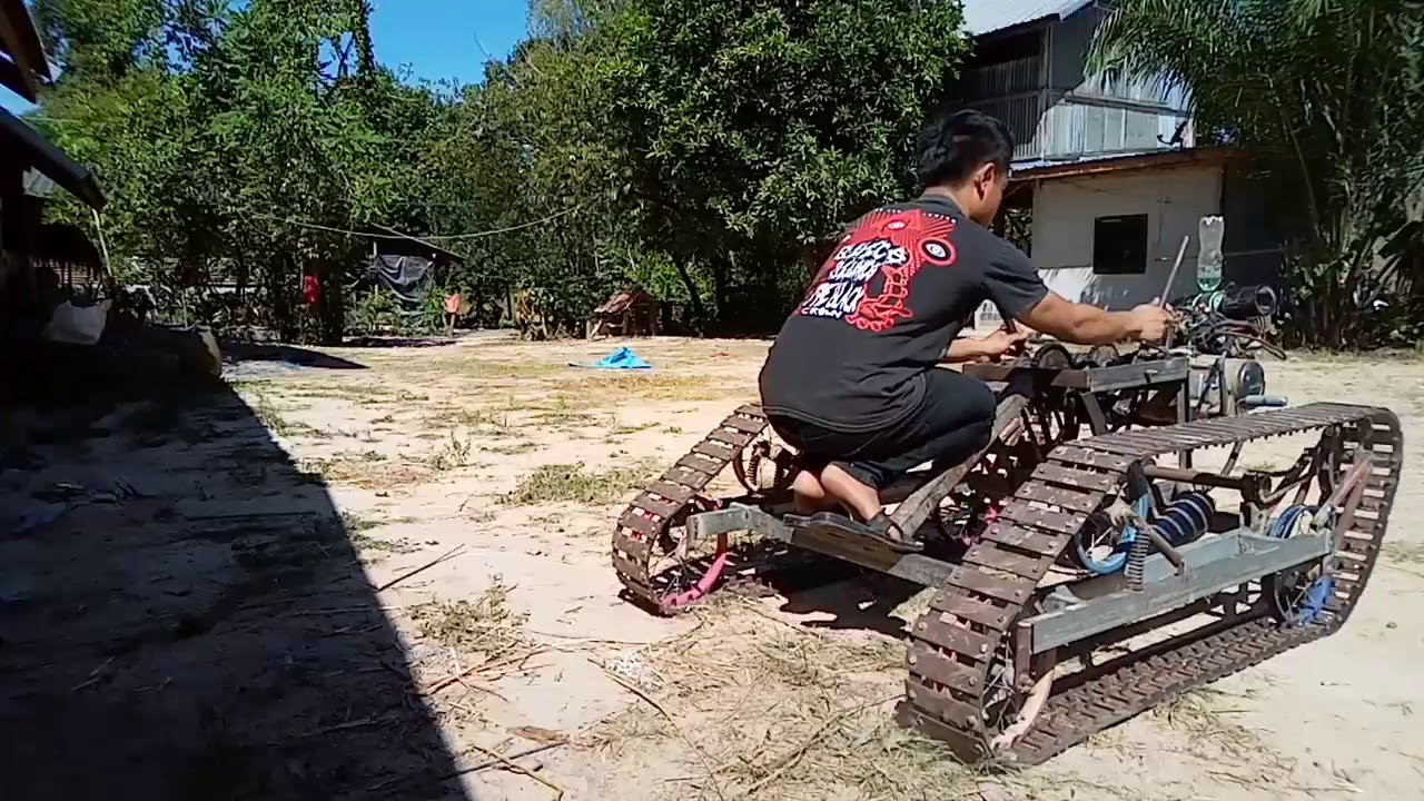 ทดลองรถล้อตะขาบ ทำเอง 4