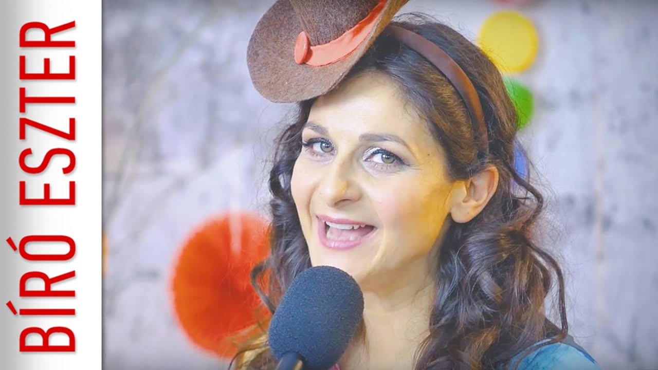 B&iacute;r&oacute; Eszter: A F&Aacute;NKEVŐ POCOK (farsangi f&aacute;nkdal) | hivatalos videoklip // Időrad&iacute;r