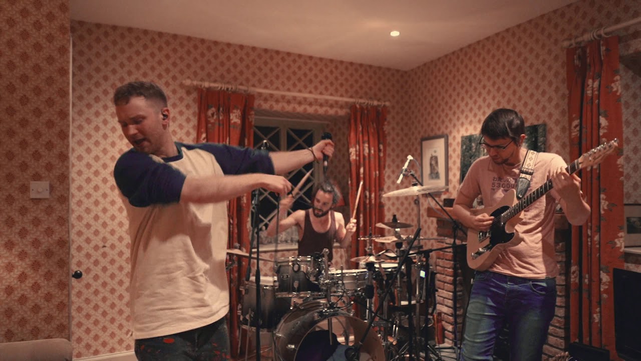 Fox Stevenson - Dreamland [Live]