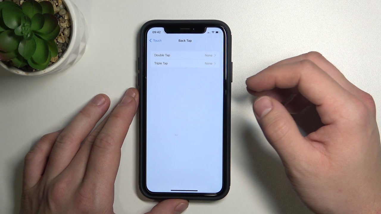 How to Use Back Tap on iPhone XR  - Set Up Double and Triple Tap on iPhone