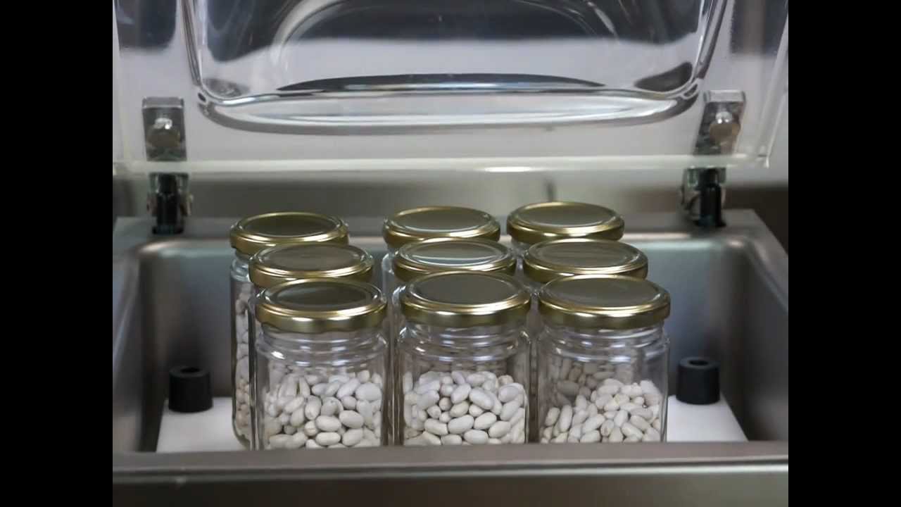 Vacuum packing using glass jars (OLD video)