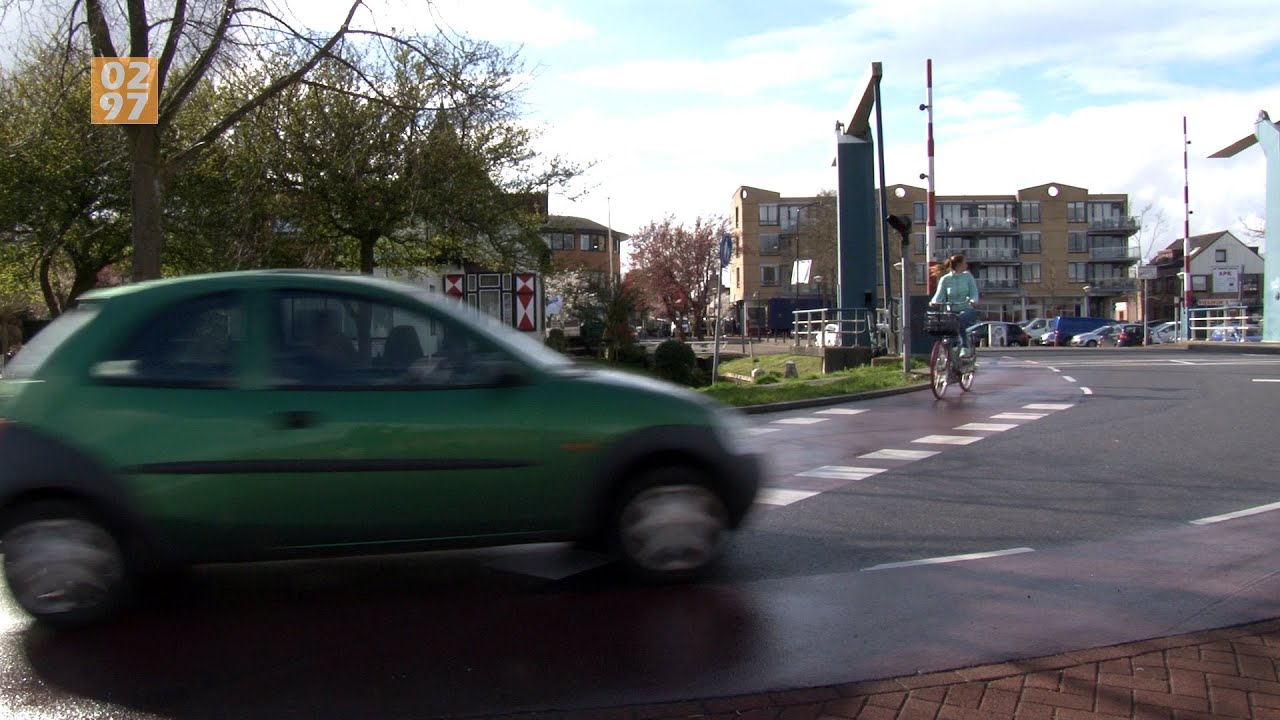 Fietsersoversteek zorgt voor onduidelijkheid in Mijdrecht - 0297.nl