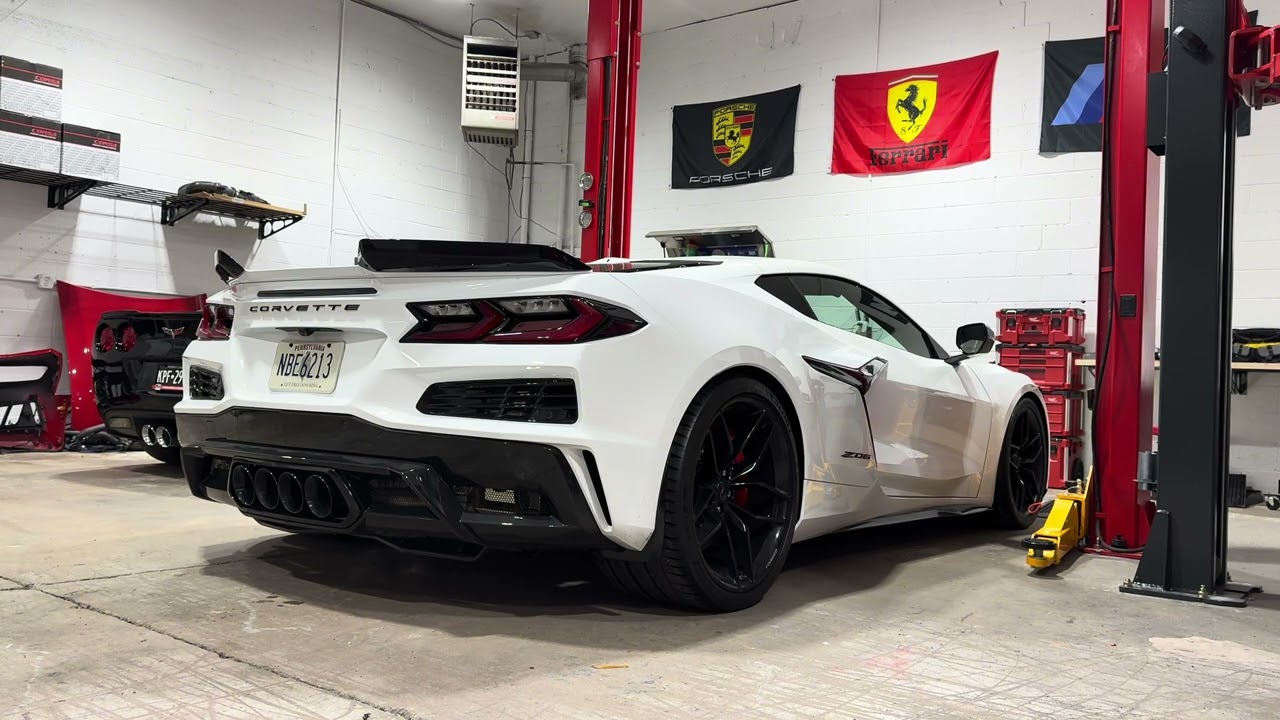 CORVETTE C8 Z06 | Fabspeed Sport Cats, Soler Throttle Bodies, Eventuri Intake, AWE Switchpath