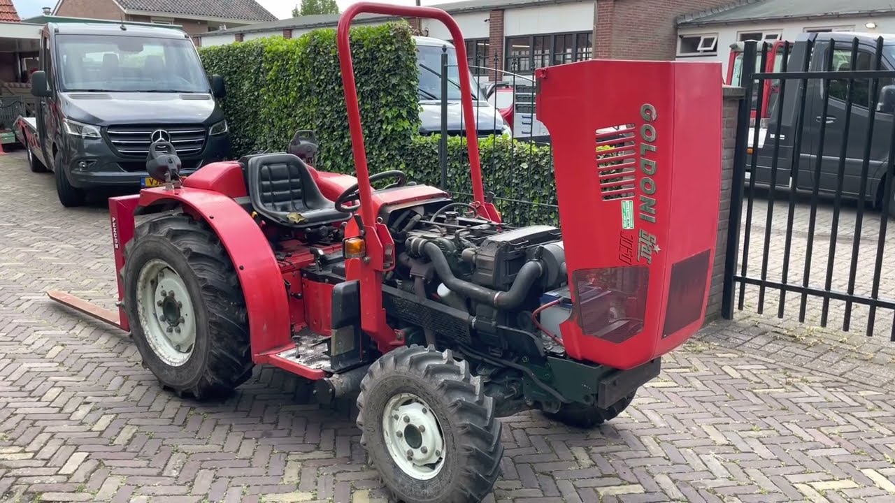 Goldoni Star 3050 trekker / tractor / schlepper / kleintraktor