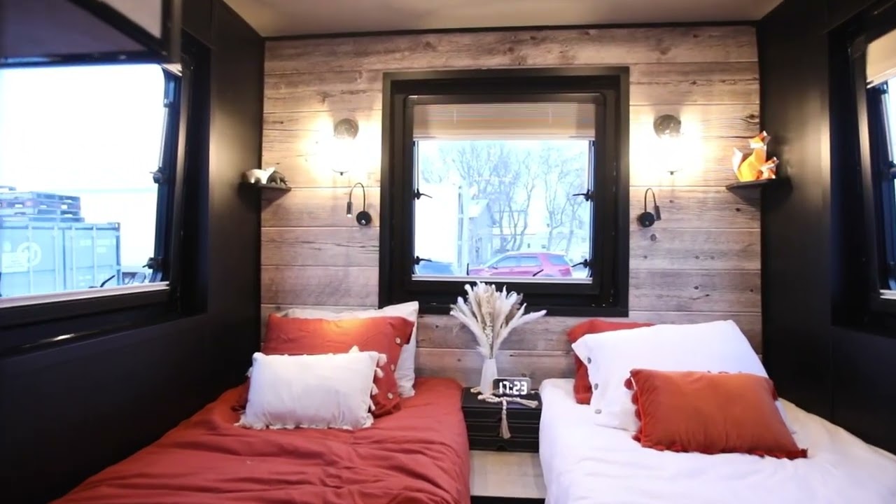 Libert&eacute; Caravans Prototype 2 Video