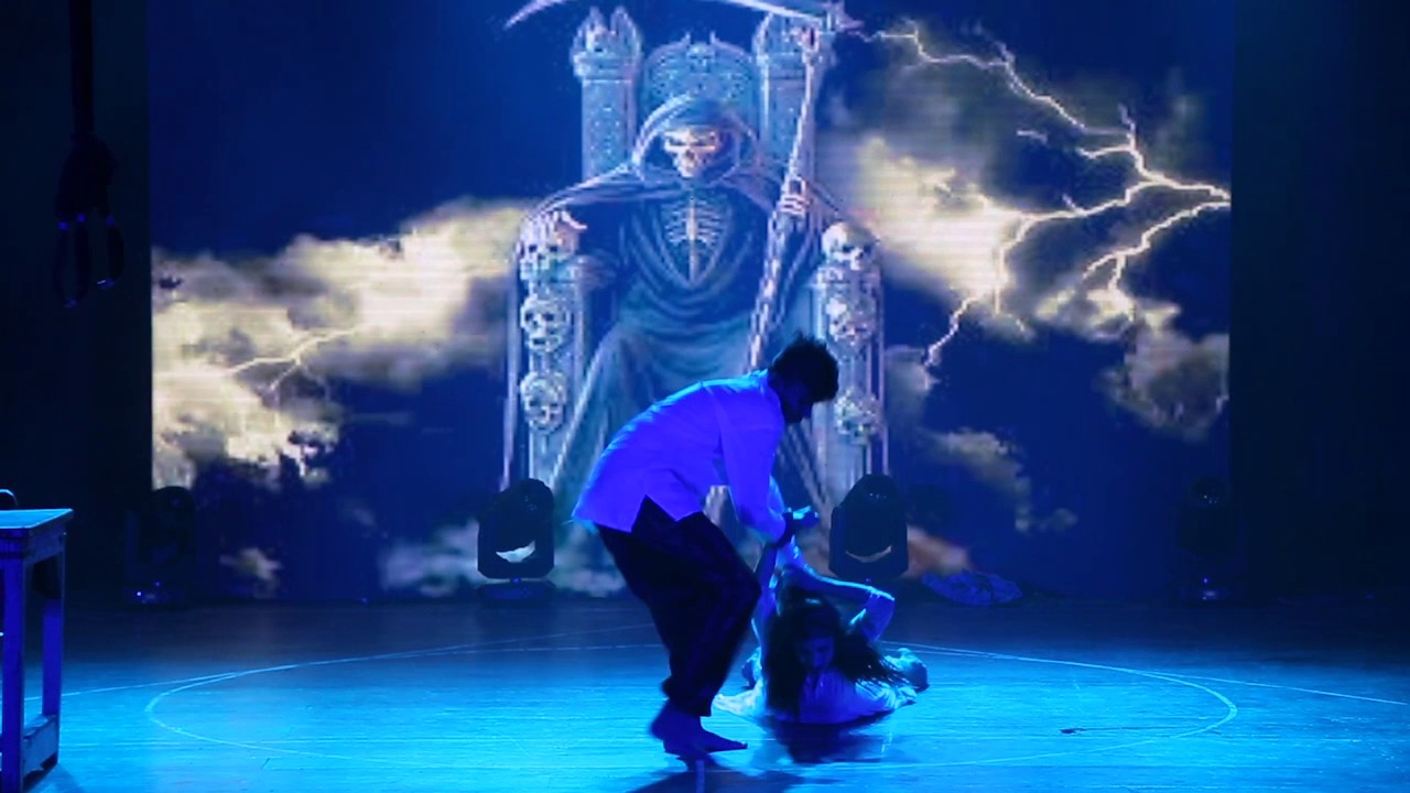 THE GRAND DANCE FIESTA'2016 - DUET HORROR ACT BY SWEETY & SMIT CHOREOGRAPHED BY SAPAN SHAH