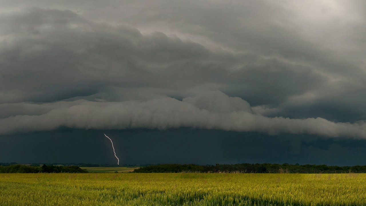 Orages multicellulaires des 04 & 05 juillet 2012 / Multicell storm of 04 & 05 july 2012
