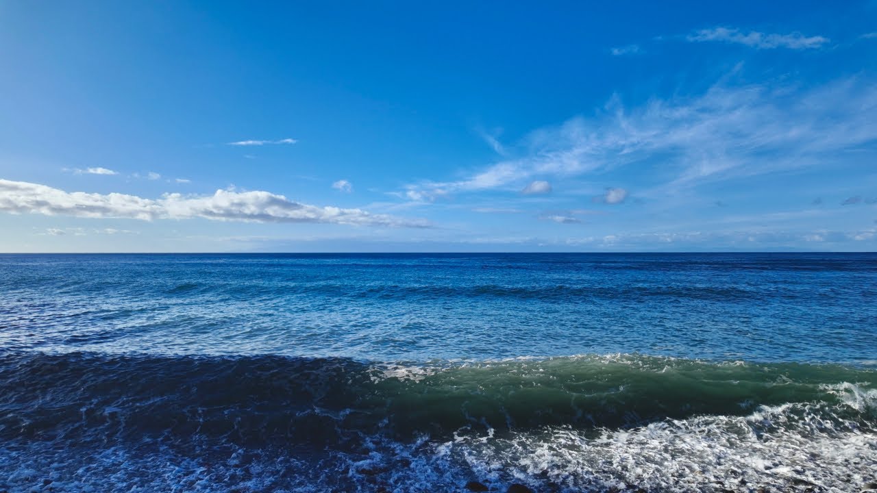 WalkZen Relaxing Ocean Waves Crashing on Stone Beach Gran Canaria • No Loop • 4K ASMR 🚶‍♀️🌊