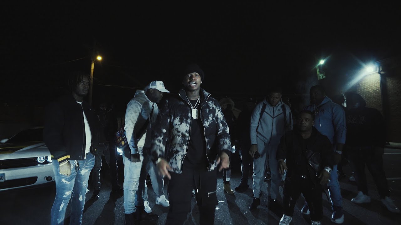 Jizzle Buckz f/ Luhhalf x EST Gee - Beg ( Official Music Video )