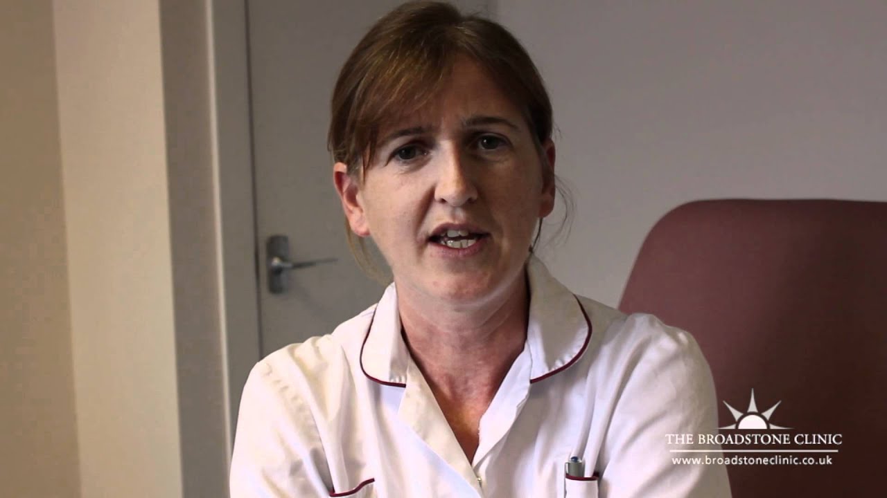 What is the difference between our foot health practitioner and a chiropodist / podiatrist?