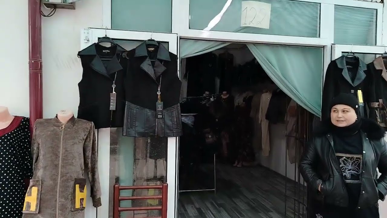 Qizlar ayollar kiyimlari