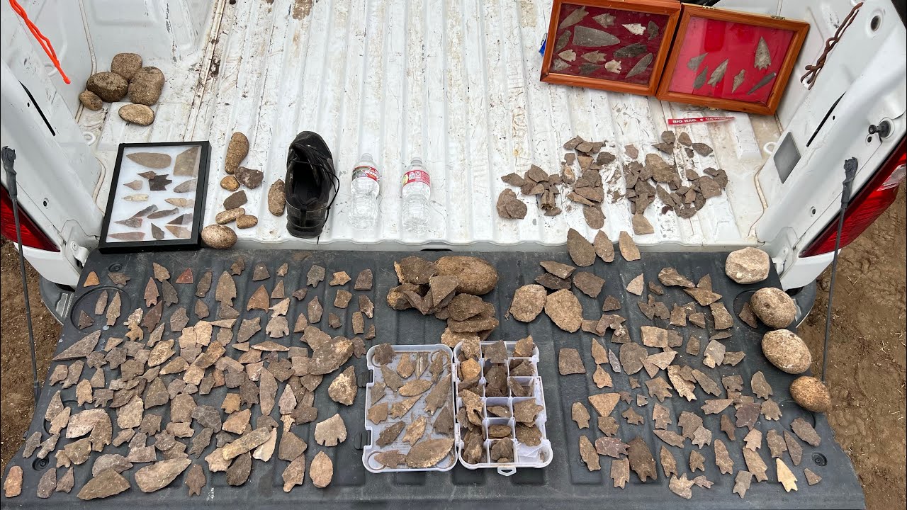 Arrowhead dig day to remember!  Three guys finds after one day in the dirt!!