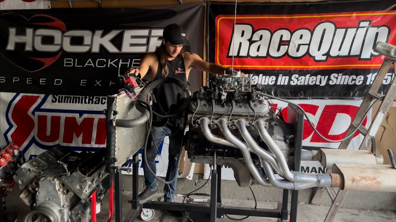 Carbed LS on the summit racing run stand