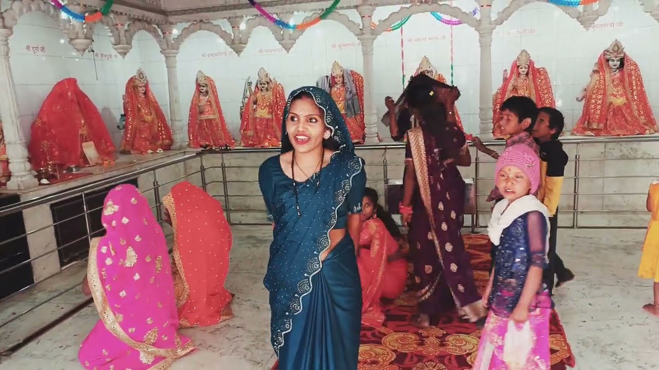 यह मंदिर में सभी माता के दर्शन होंगे आप लोगों को ब्लॉक देखो पूरा