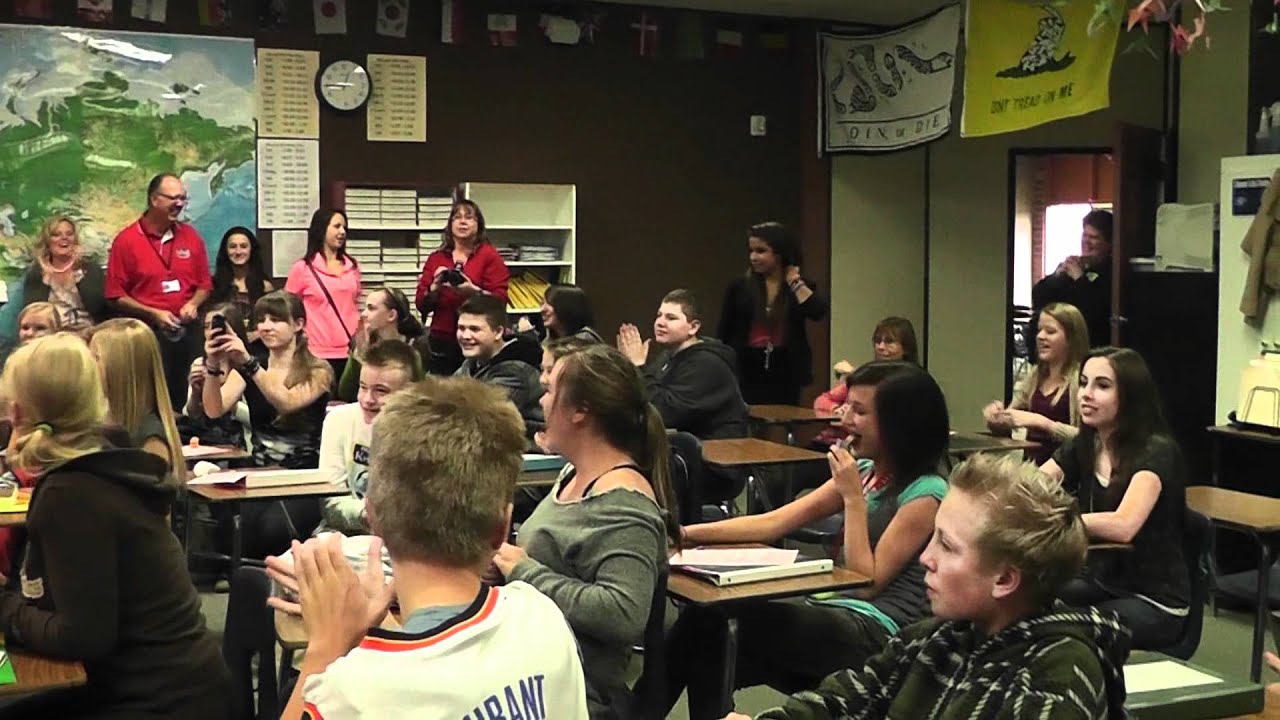 Daughter Tells Mother Not To Go To Parents Day at School!!!