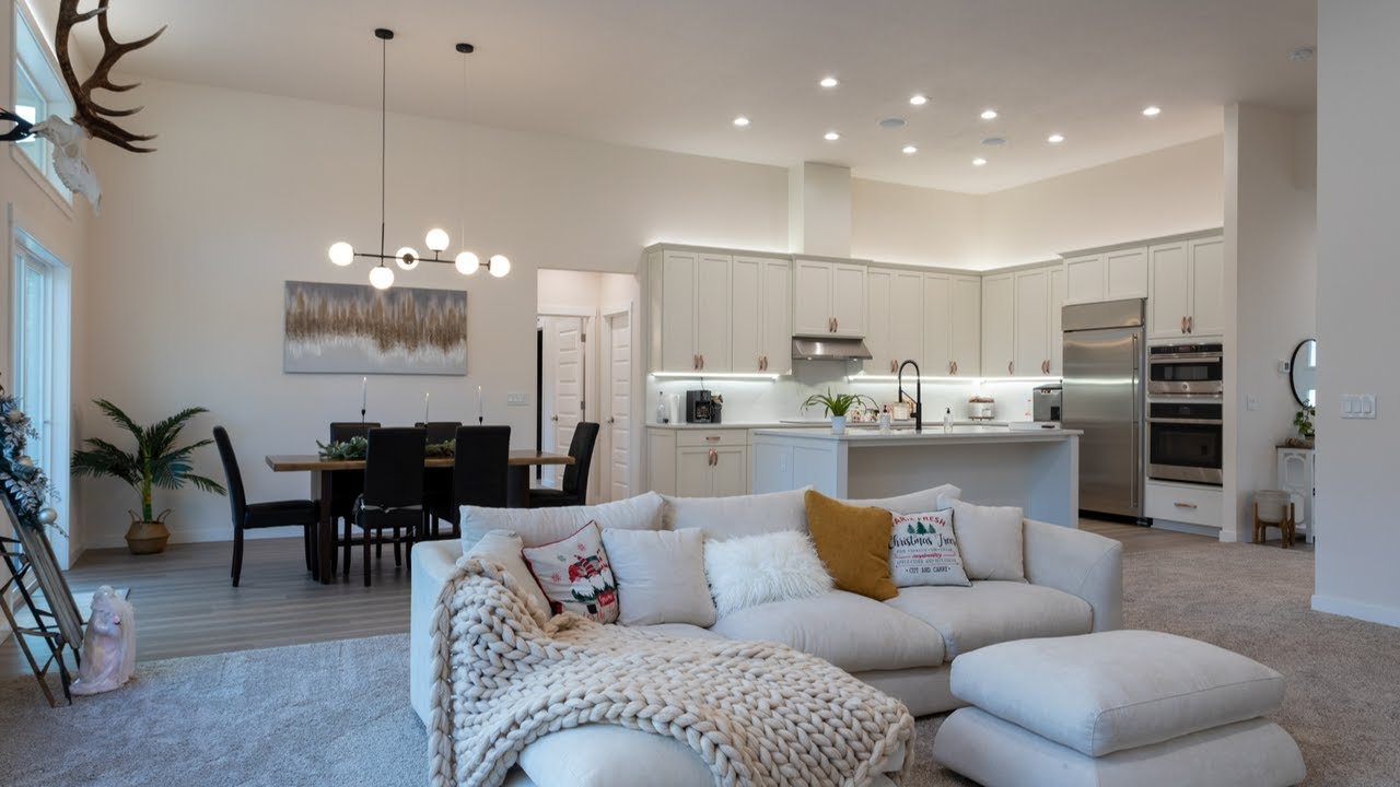 Adair Live! Join us for a Virtual Open House Tour: Bannock Plan