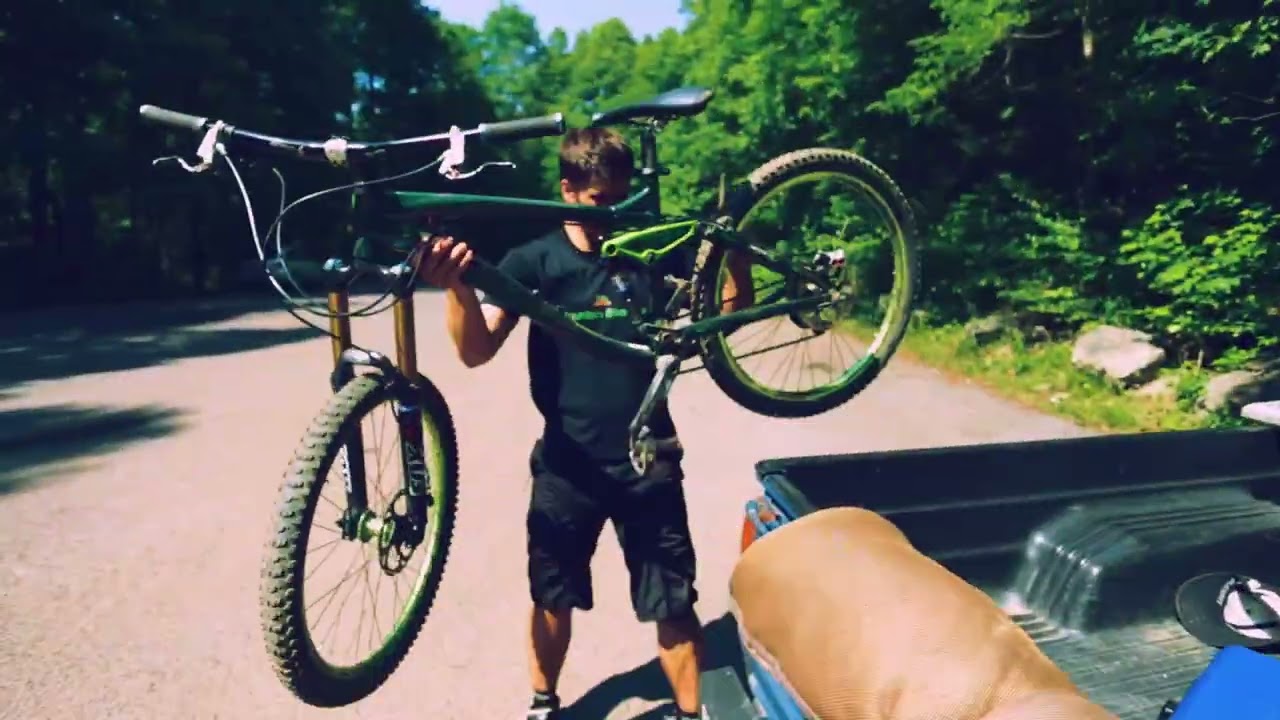 MOUNTAIN BIKE COMMERCIAL (3-Hour In-class Assignment)
