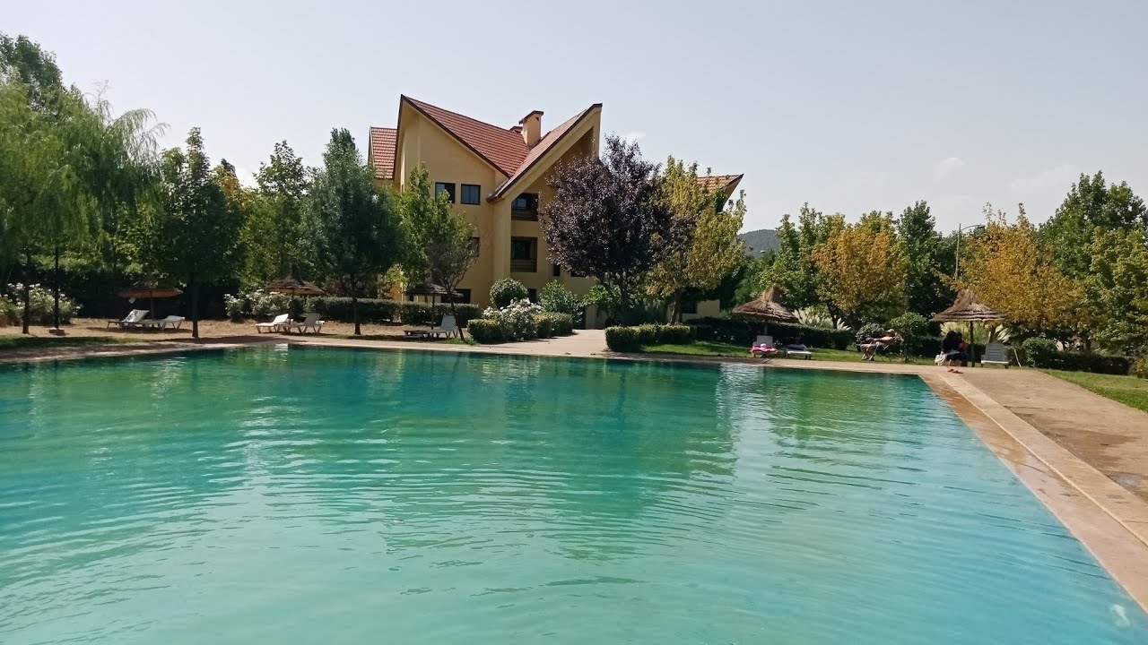 جولة فأوطيل فرح ان بإفران /  سويسرا المغرب 🏞️