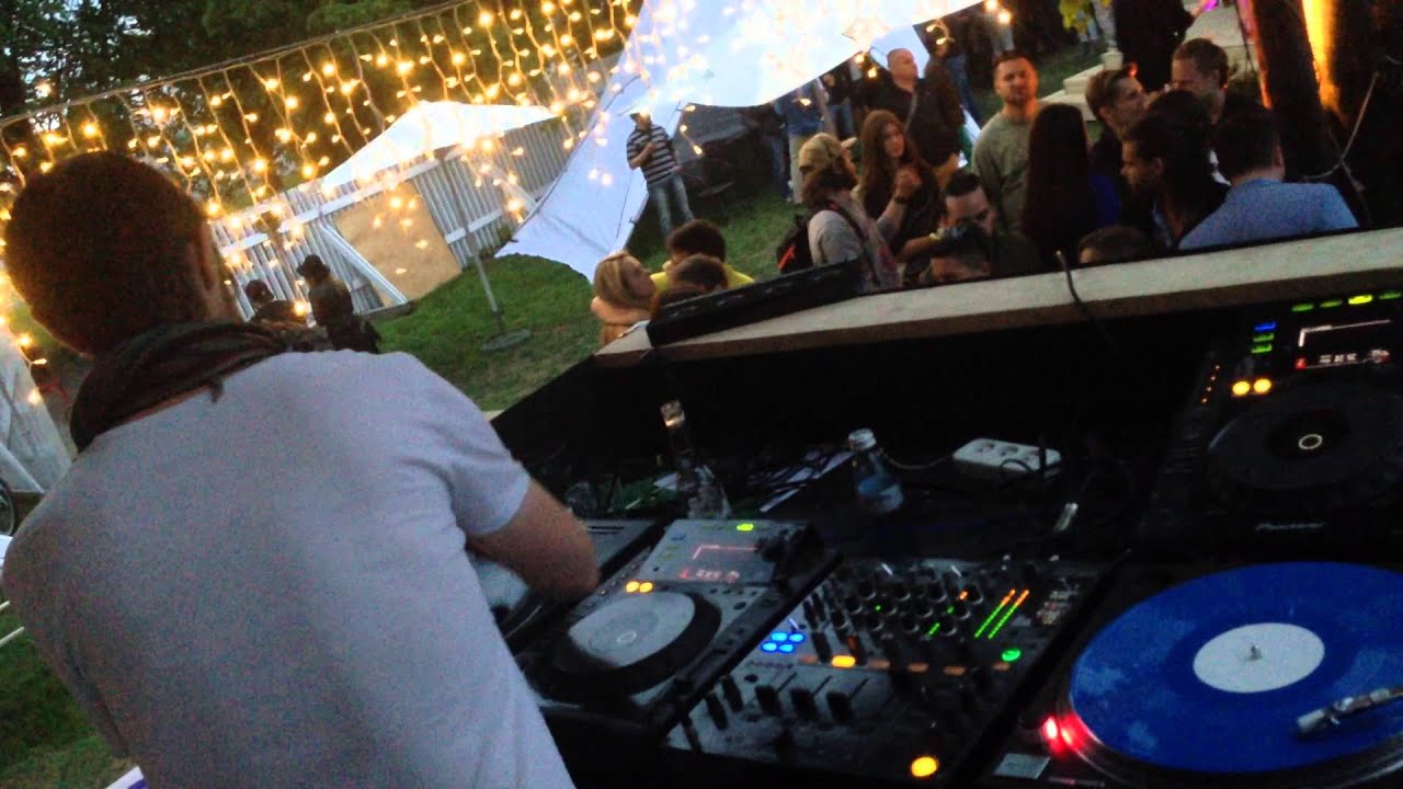 Anton Kubikov @ Ploshadka (Saint Petersburg, Russia) 6.06.15.