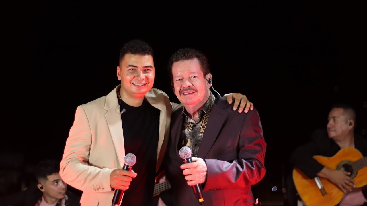 Tenia que suceder - Junior Posada Ft. Norbey ( DuetoBuritica ) / EN VIVO /