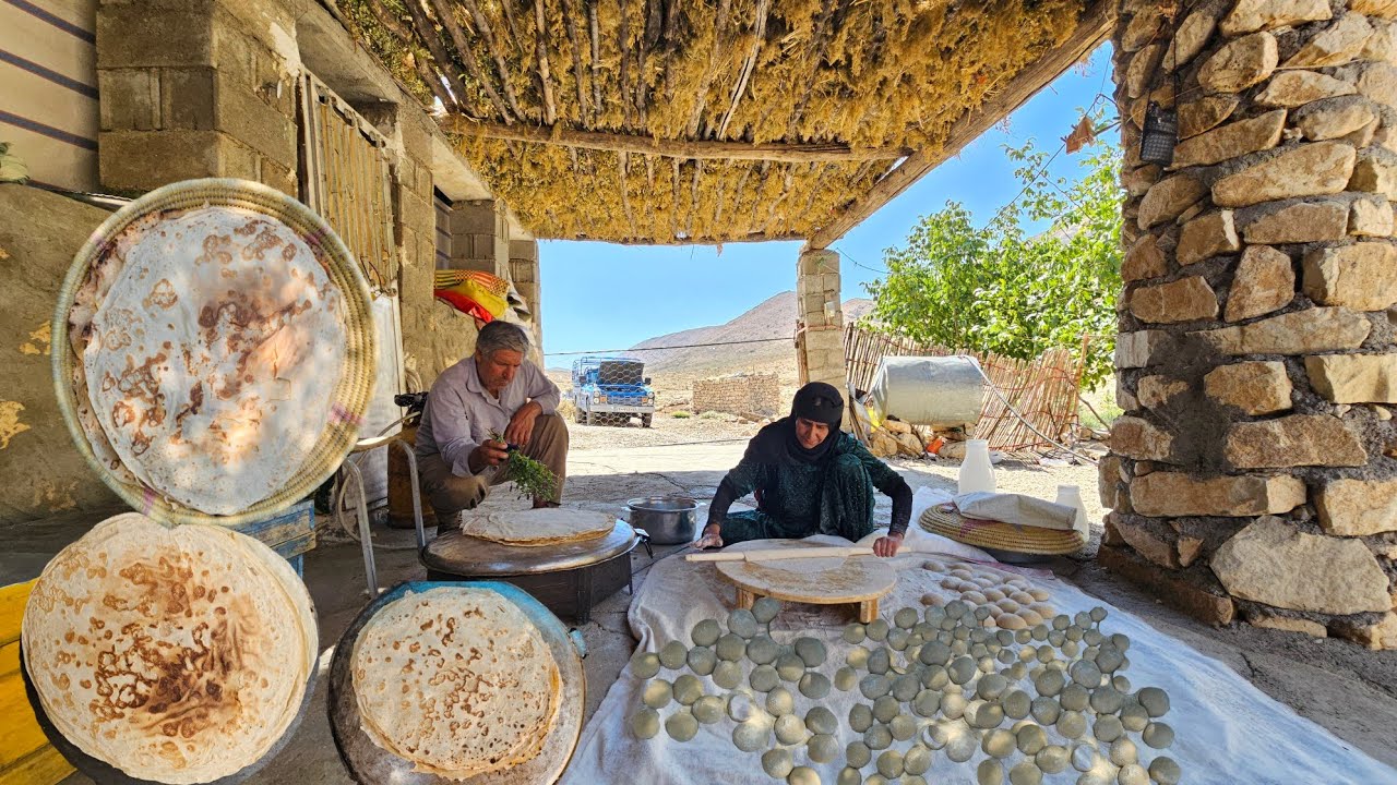 Nomadic life far from civilization | Baking traditional bread in the Zagros Mountains 🫓⛰️🔥