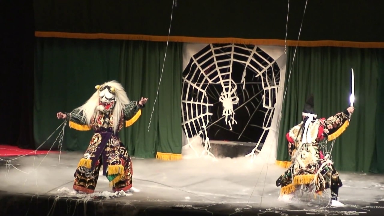 完成度パフォーマンス最高！「 琴庄神楽団」　あさきた神楽公演 第9回特別公第演 琴庄神楽団　「土蜘蛛」　後半みどころ　大暴れ～退治 2018. 1.14