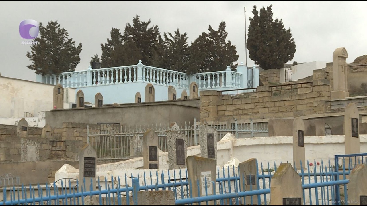 Qəbir yerlərini satan kimlərdir?