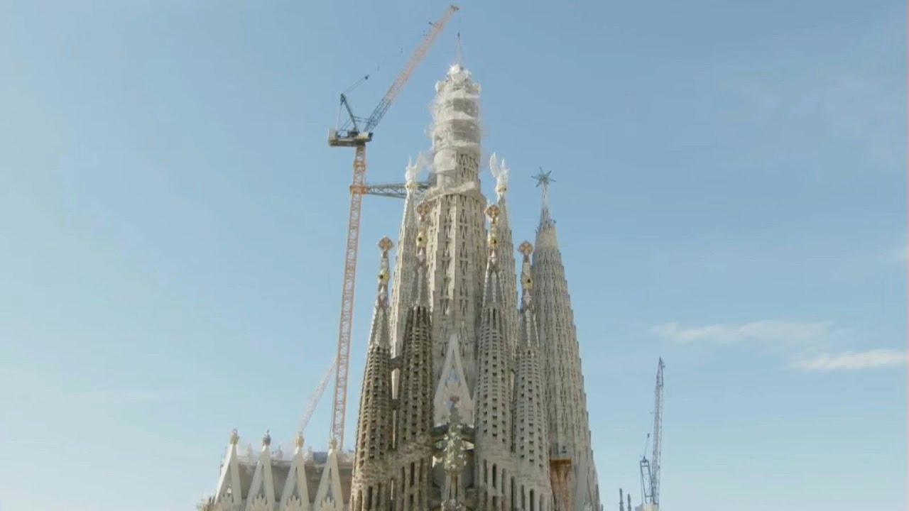 Sagrada Família de Barcelona se torna a igreja mais alta do mundo | AFP