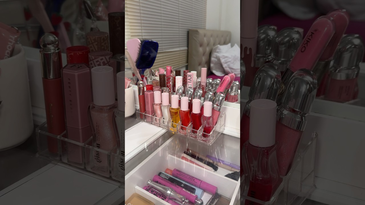 Organizing my glosses💗