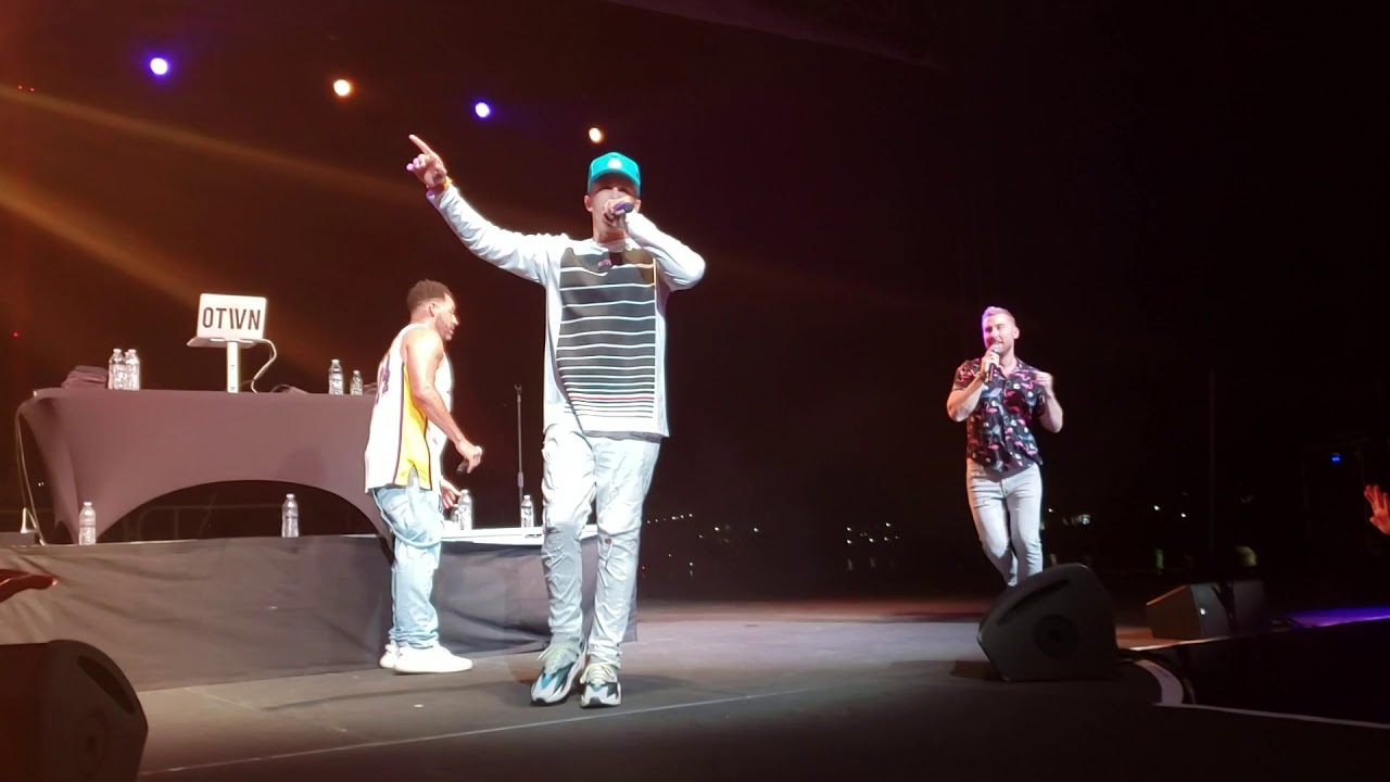 Pop 2000 Tour|Otown and Lance Bass|Sea World Orlando