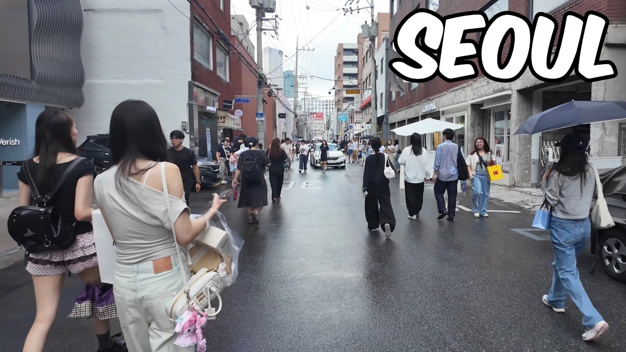 Seongsu-dong Cafe Street Walking Tour. Seoul City Korea 4k City Tour