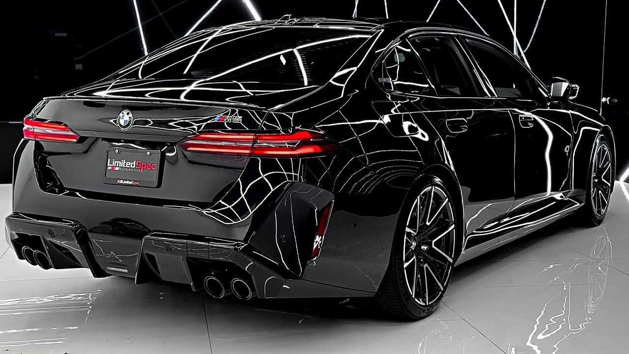 2025 BMW M5 - Full interior and Exterior Review