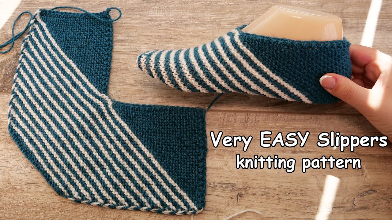 Супер ПРОСТО - Следки «Полосатики» спицами 🦓 Very EASY Slippers knitting pattern, Video tutorial 🧵