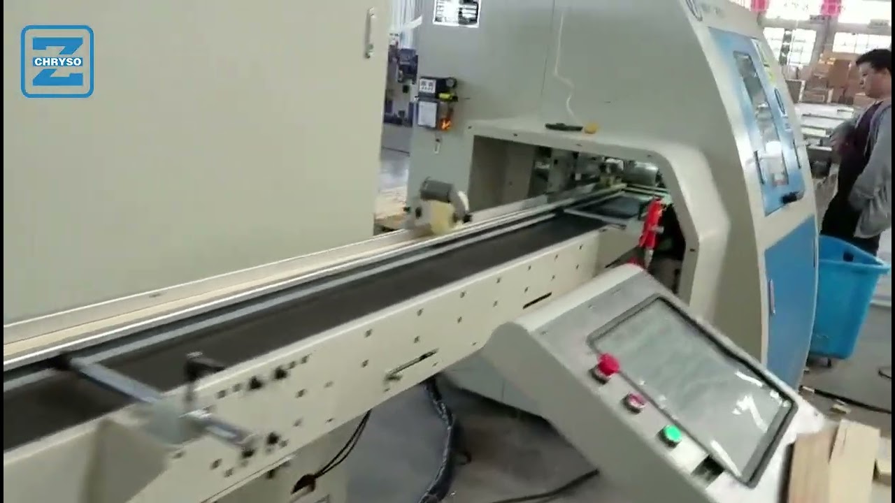 Optimizing Saw with sorting device, can cut 150m/min! Touch screen control, Defect detection