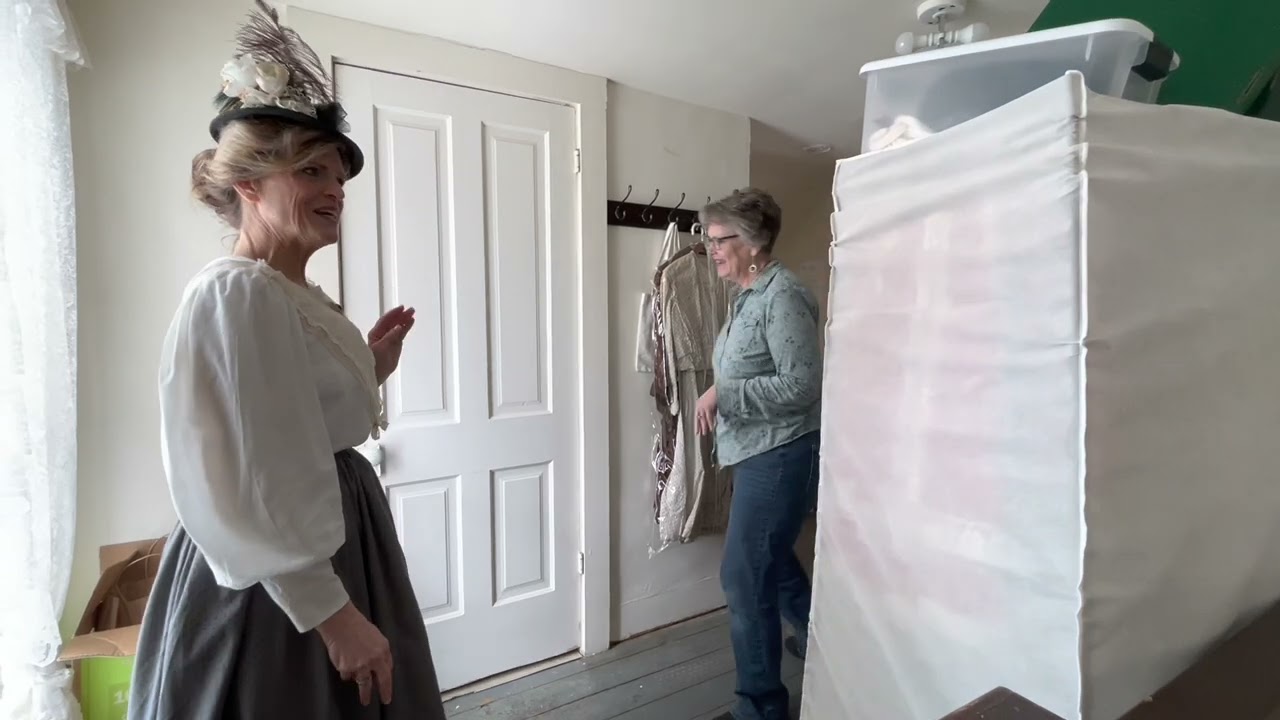A Surprise Visitor to Tacy's House