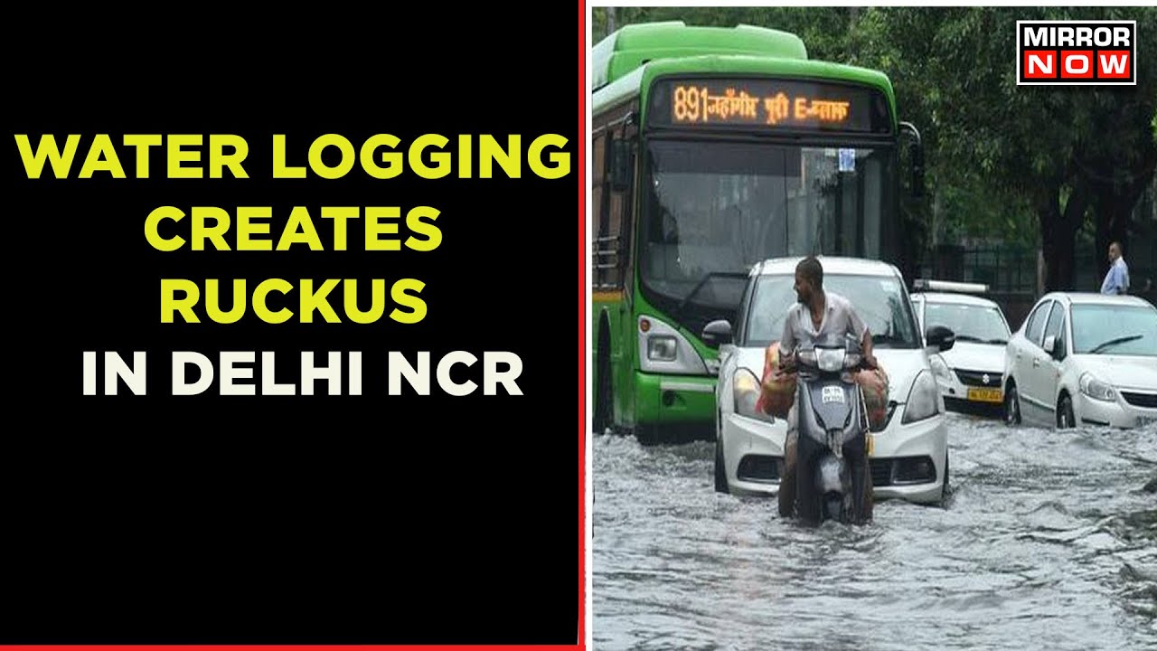 Amid Heavy Rainfalls In Delhi NCR, Water Logging Creates Havoc In The City | English News