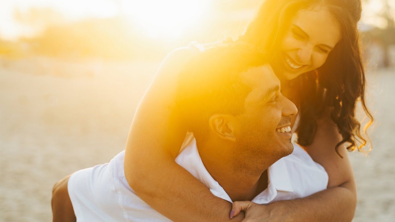 Pre wedding no Ilha 3 - Praia da Reserva - Recreio dos Bandeirantes - Ana e Nélio #noiva #prewedding