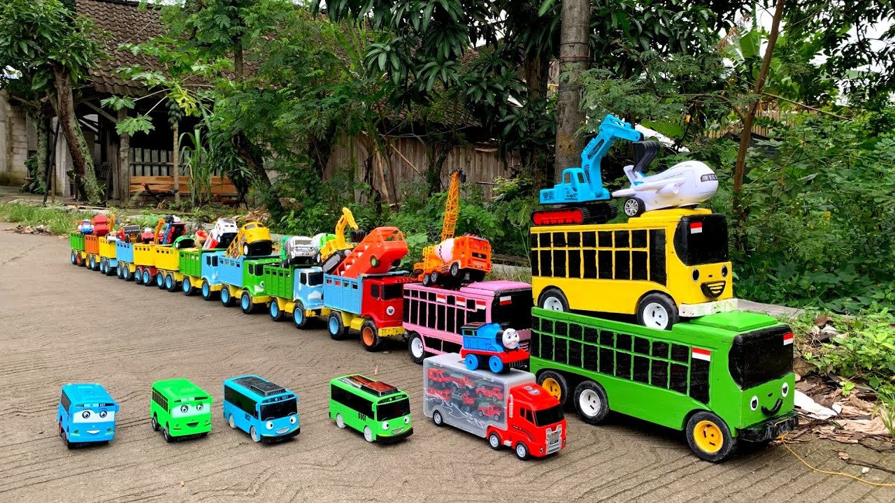 WADIDAW !! Mobil Truk Tronton Panjang Bongkar Mainan Mobil Mobilan Truk Molen, Truk Oleng, Excavator