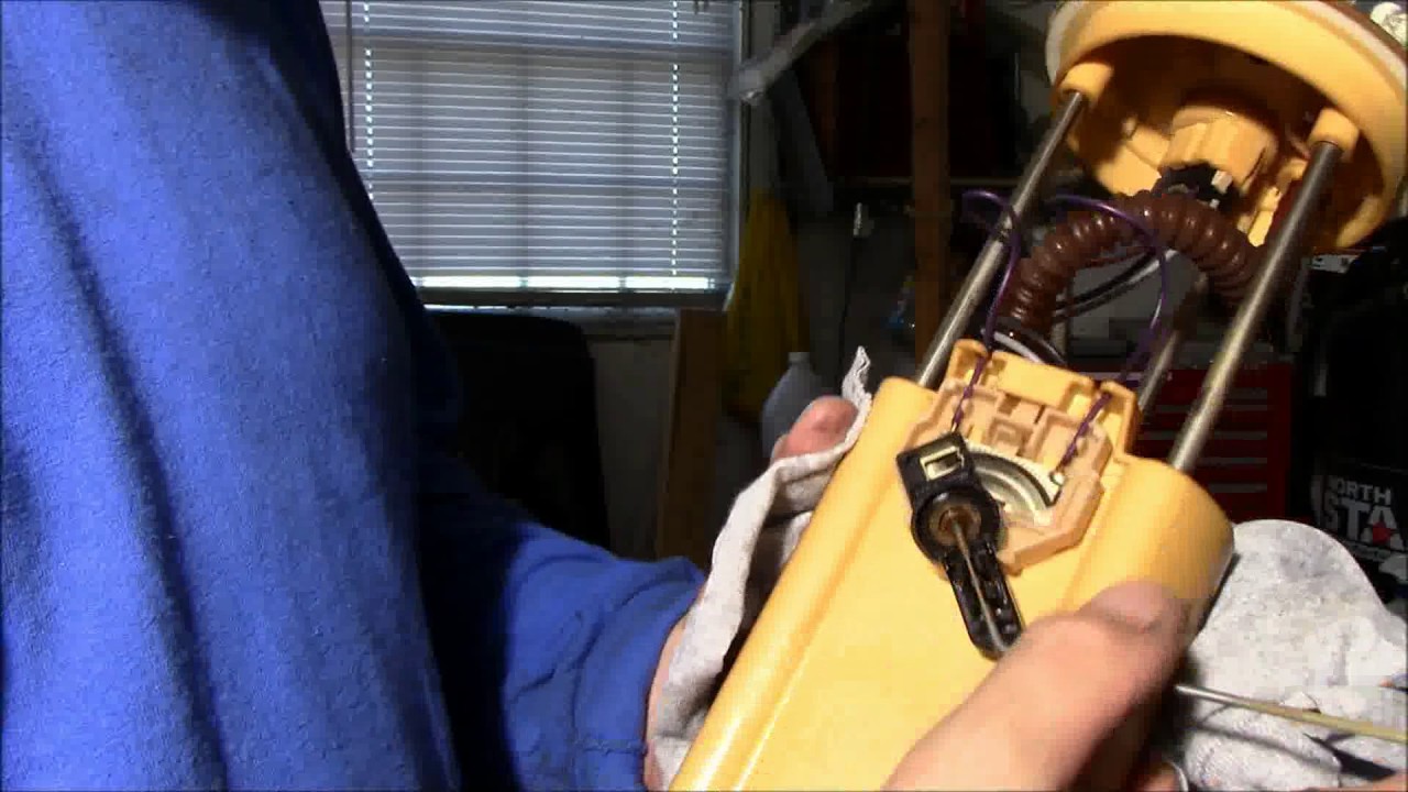 2001 Buick Park Avenue Fuel Pump Assembly