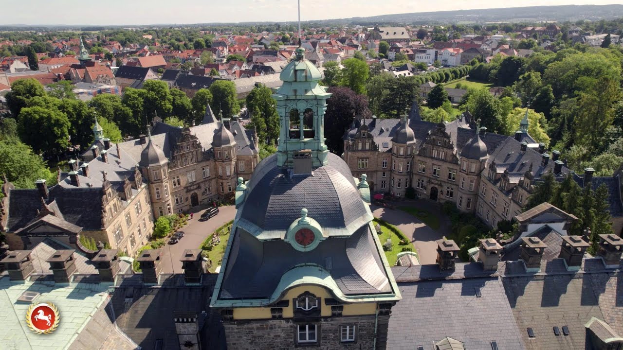 Gartensymphonie: Fürstliche Landpartie auf Schloss Bückeburg