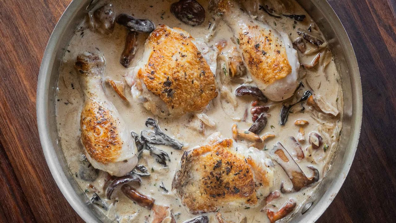 Курица Форестье с лесными грибами