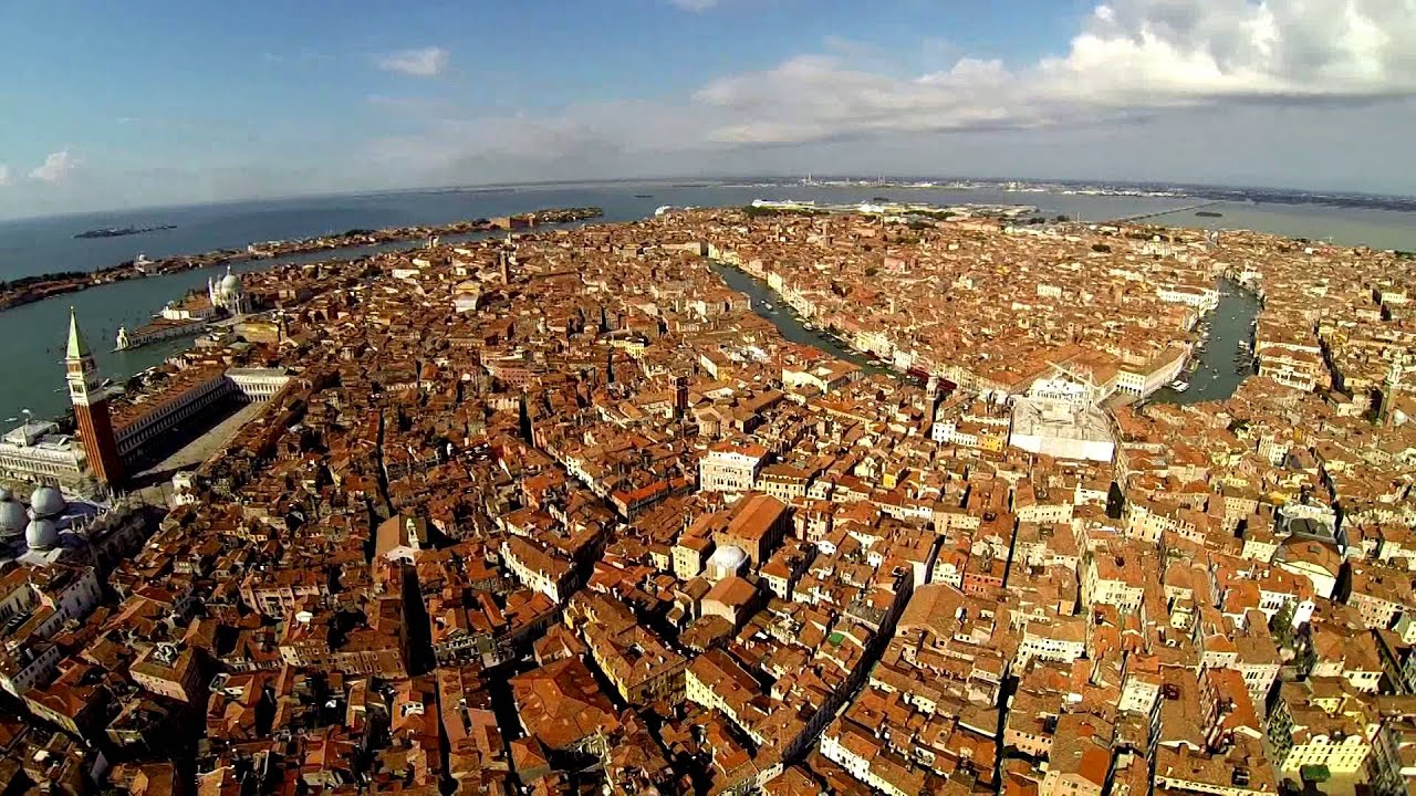 Venedig aus der Luft. Aufnahmen mit dem Video-Copter