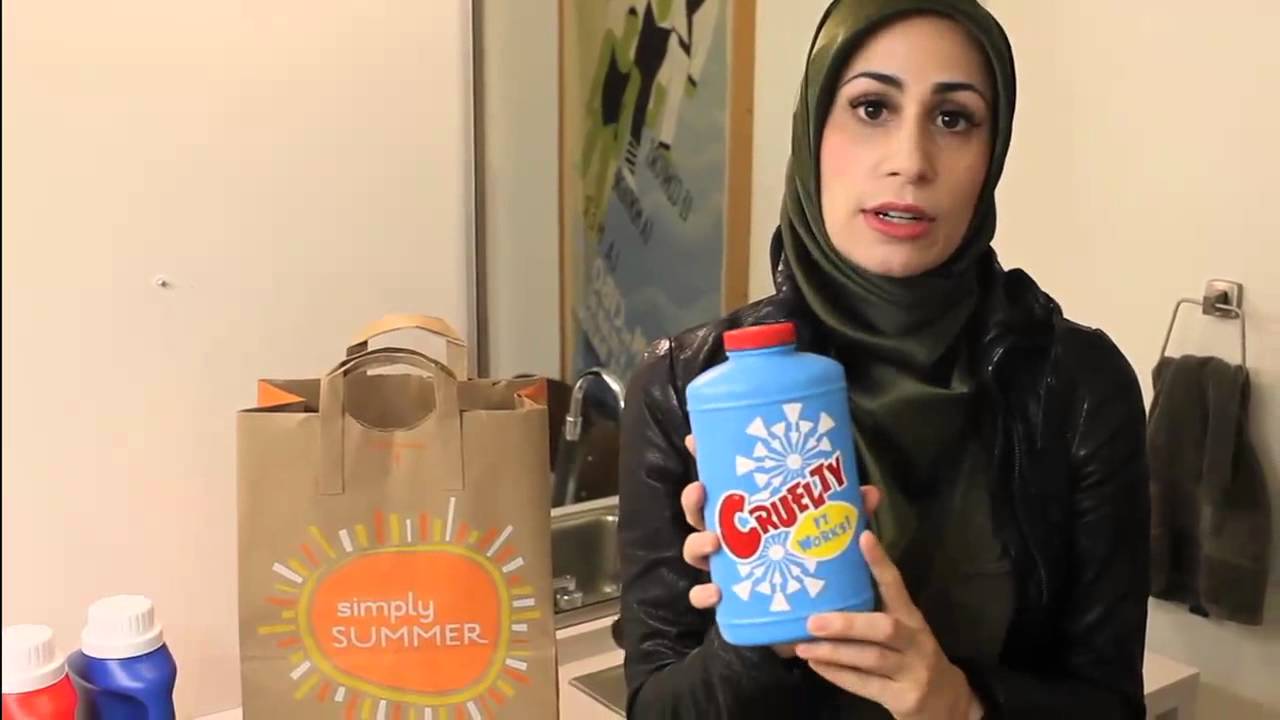 Tahereh Mafi in 
